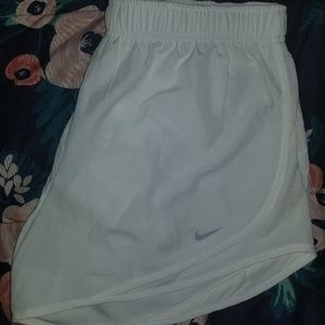 Womens white Nike shorts ❤💙💚